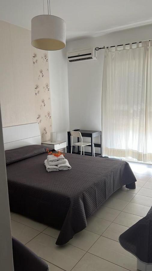 B&B Villa Anna Sibari Bagian luar foto