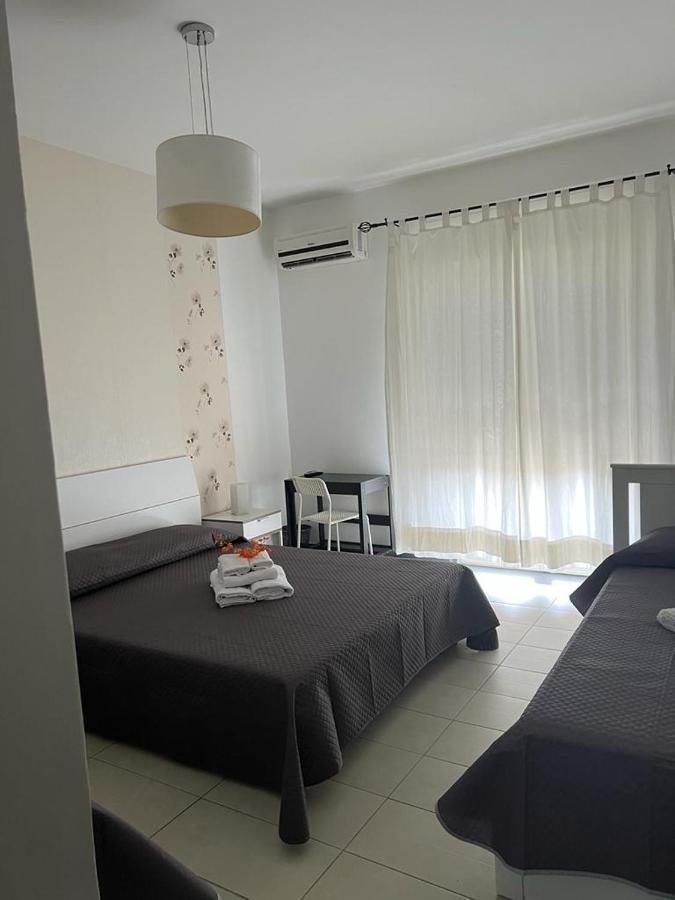 B&B Villa Anna Sibari Bagian luar foto