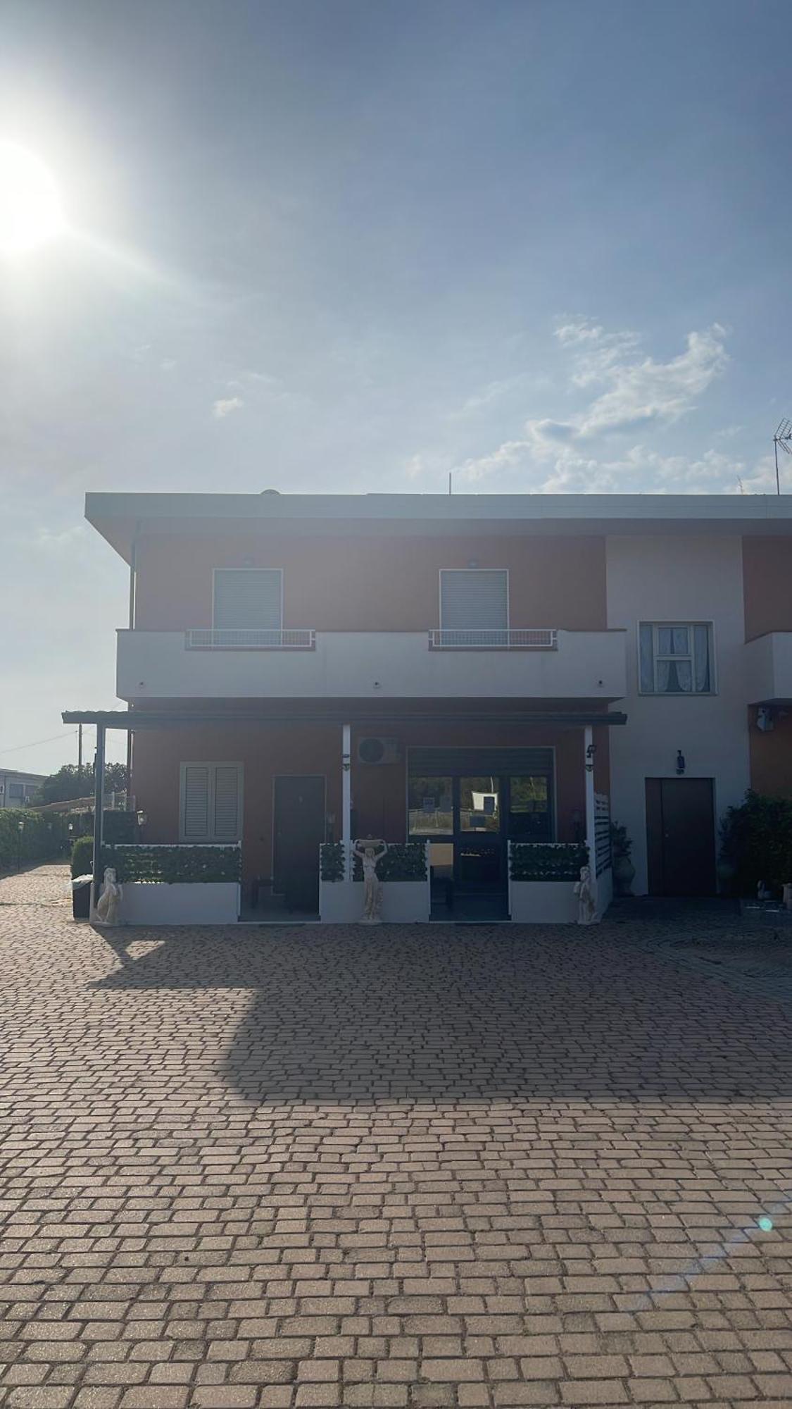 B&B Villa Anna Sibari Bagian luar foto