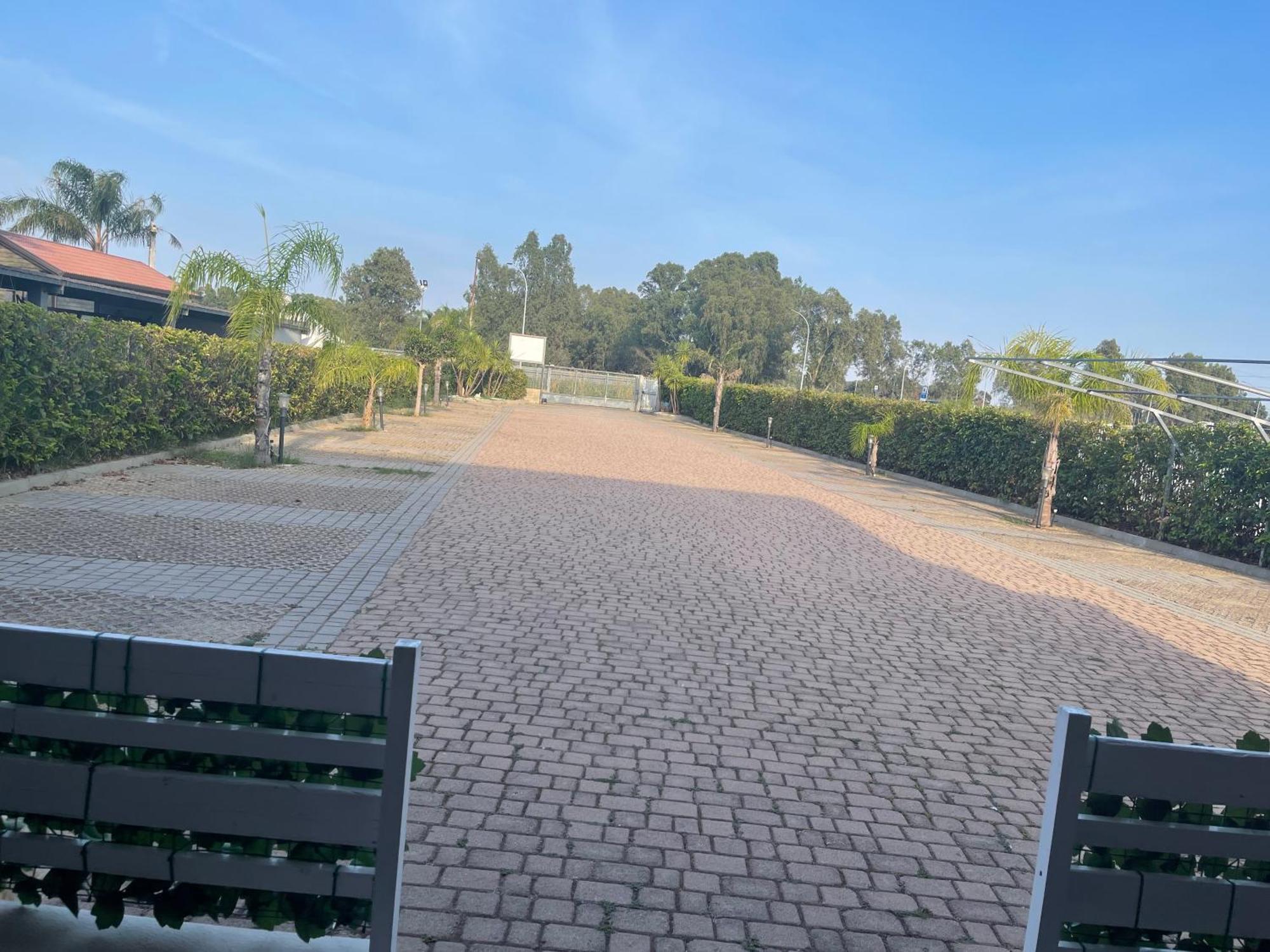B&B Villa Anna Sibari Bagian luar foto